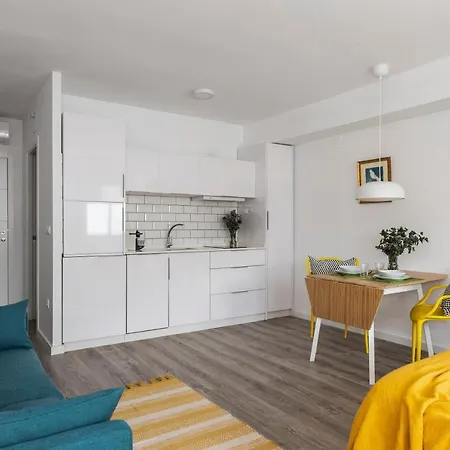 Pop Art, Apartamentos De Diseno En Arenal Seville Exterior photo